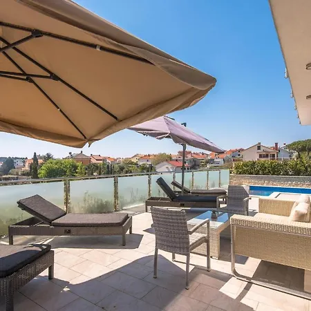 Beautiful In Krk W/ Outdoor Swimming Pool And 2 Bedrooms